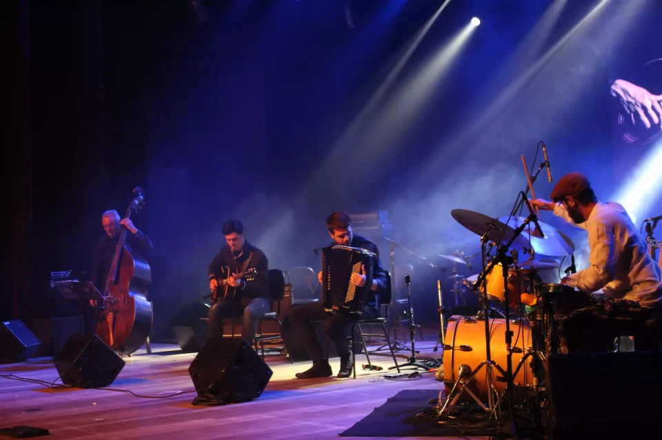 Quarteto Fole brasileiro no festival de musica Itajai